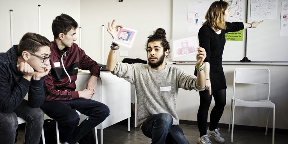 Luttons-contre-les-discriminations-sexistes-avec-Democratie-Courage